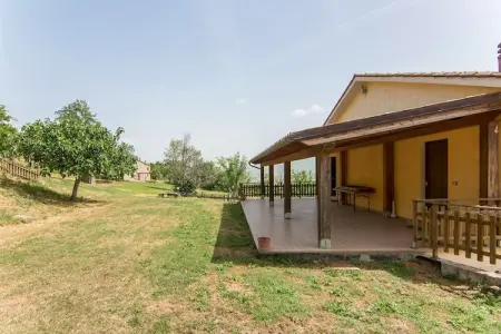 Hillside Villa with Pool, Villa à flanc de colline avec piscine - Photo 7