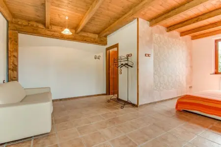 Hillside Villa with Pool, Villa à flanc de colline avec piscine - Photo 17