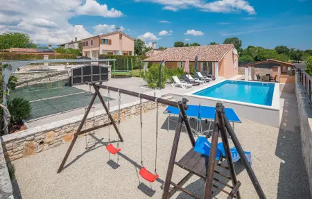 Location maison de vacances à Barban