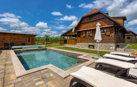 Location maison à Gospic