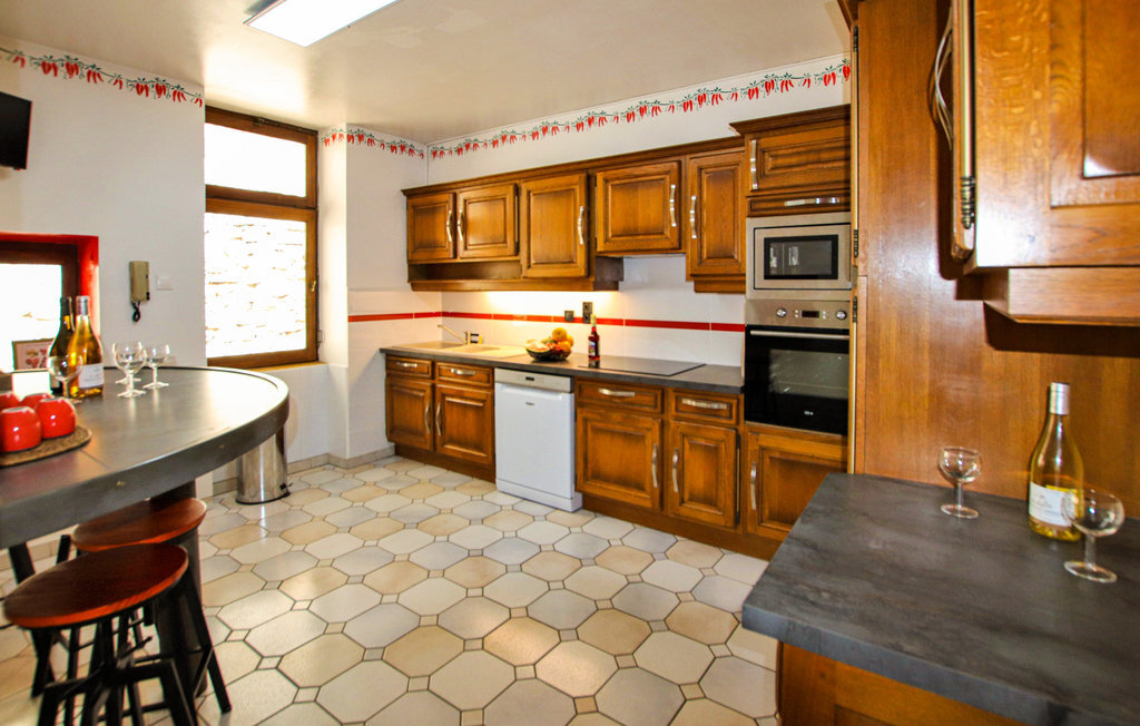 Maison 6 personnes avec piscine privée à Bourg Saint Andéol - Photo 6