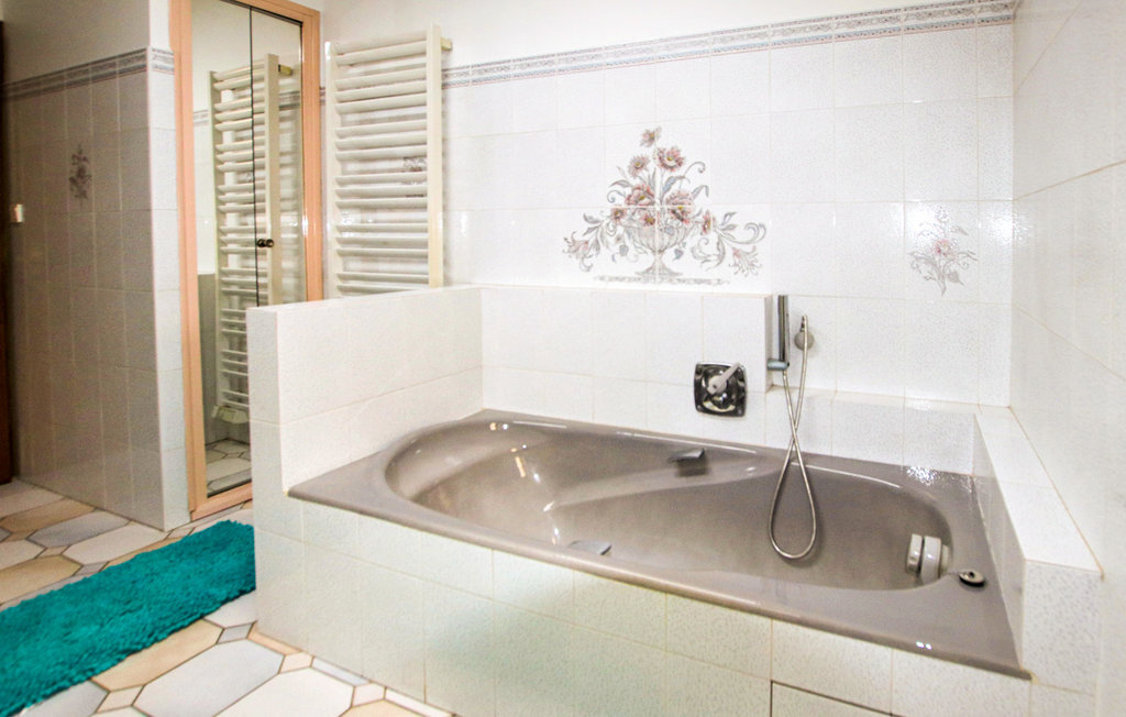 Maison 6 personnes avec piscine privée à Bourg Saint Andéol - Photo 32