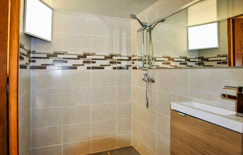 Maison 6 personnes avec piscine privée à Bourg Saint Andéol - Photo 34