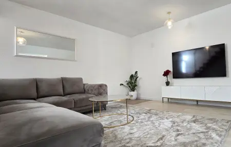 Maison 7 personnes à Zmijavci - Photo 3