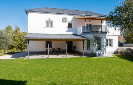 Maison 7 personnes à Zmijavci - Photo 8