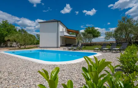 Maison 7 personnes à Zmijavci - Photo 9