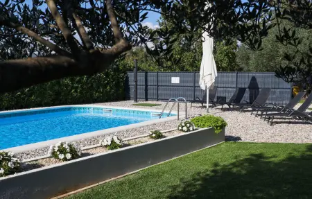 Maison 7 personnes à Zmijavci - Photo 10