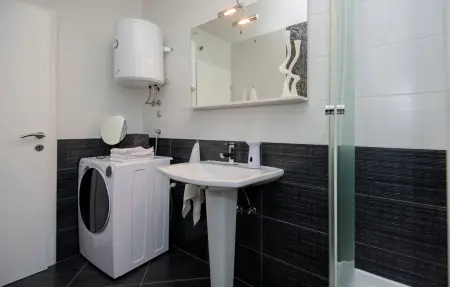 Maison 7 personnes à Zmijavci - Photo 26