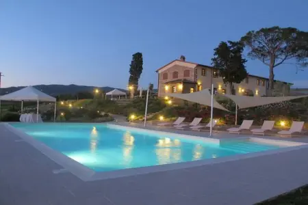 Location maison à Vinci, Maison de vacances atypique avec piscine à Florence, Toscane