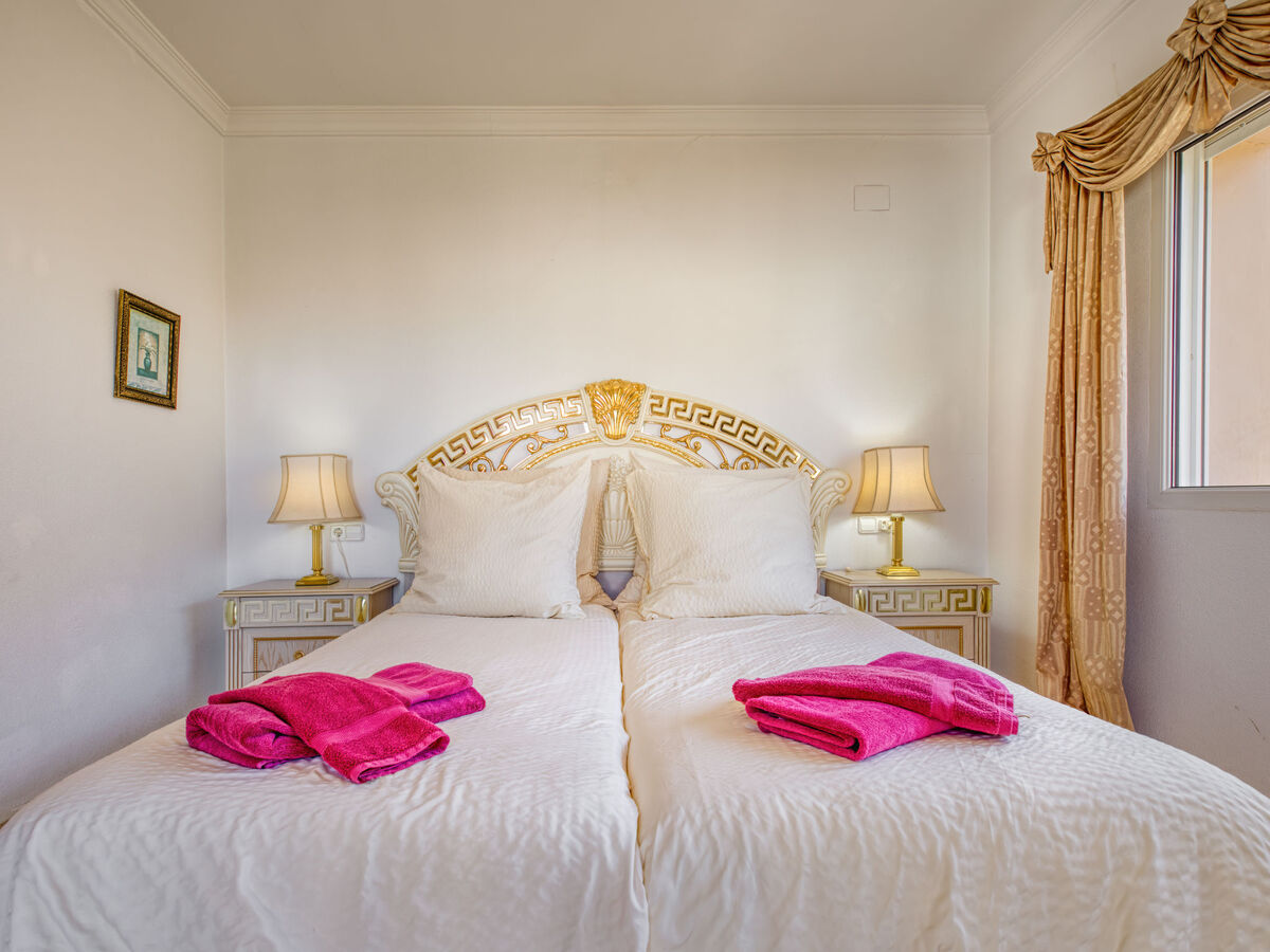 Villa Toscana, 3 niveaux avec piscine à Dénia - Photo 12