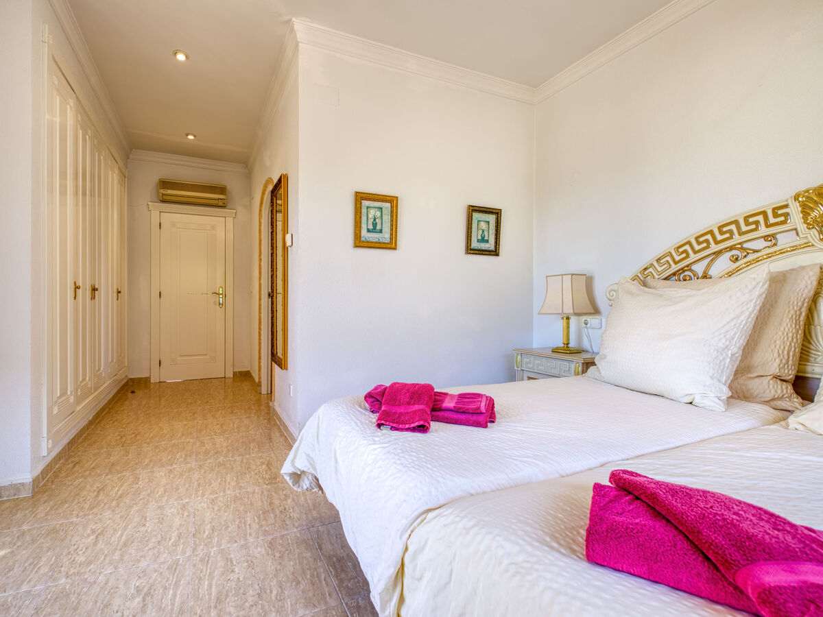 Villa Toscana, 3 niveaux avec piscine à Dénia - Photo 13