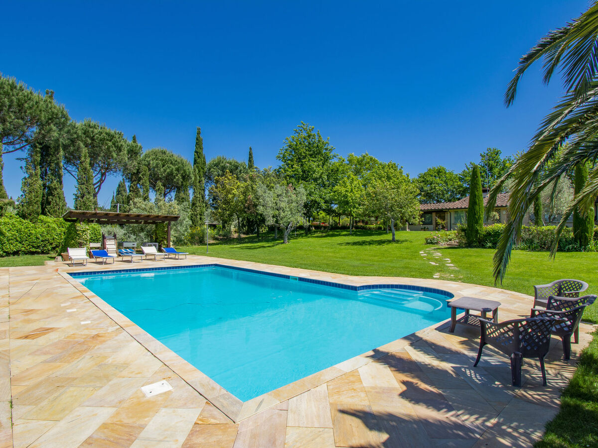 Villa Rosa – Maison 5 chambres avec piscine à Cecina - Photo 1