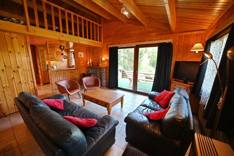 Chalet avec bain nordique, vallée de l'Ourthe à Beffe - Photo 11