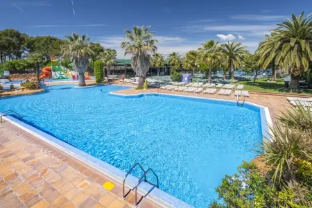 Camping Solmar - COTTAGE B, Chalet à Blanes près de Costa Brava - Photo 19