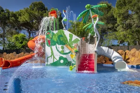 Camping Solmar - COTTAGE B, Chalet à Blanes près de Costa Brava - Photo 25