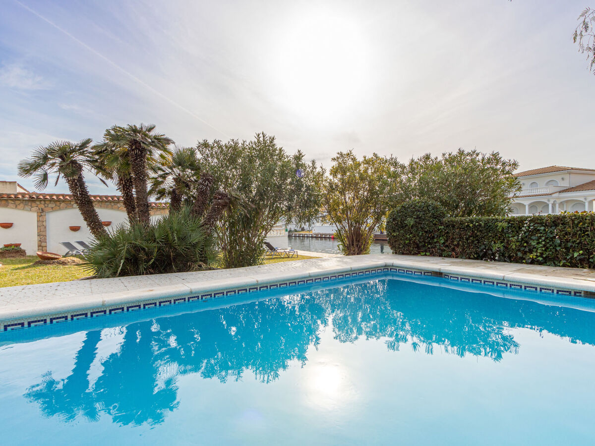 Villa Residencia Marítima, 8 chambres avec piscine à Empuriabrava - Photo 30