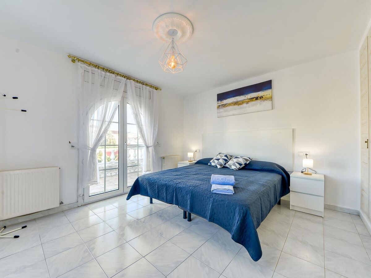 Villa Residencia Marítima, 8 chambres avec piscine à Empuriabrava - Photo 45
