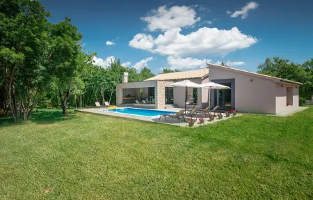 Location maison à Labin