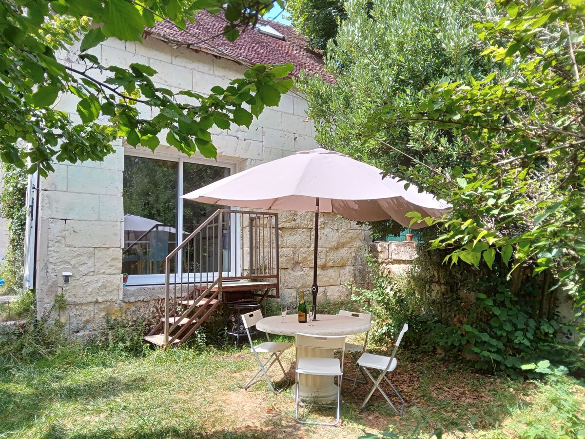 La petite maison blanche à Chissay-en-Touraine - Photo 3