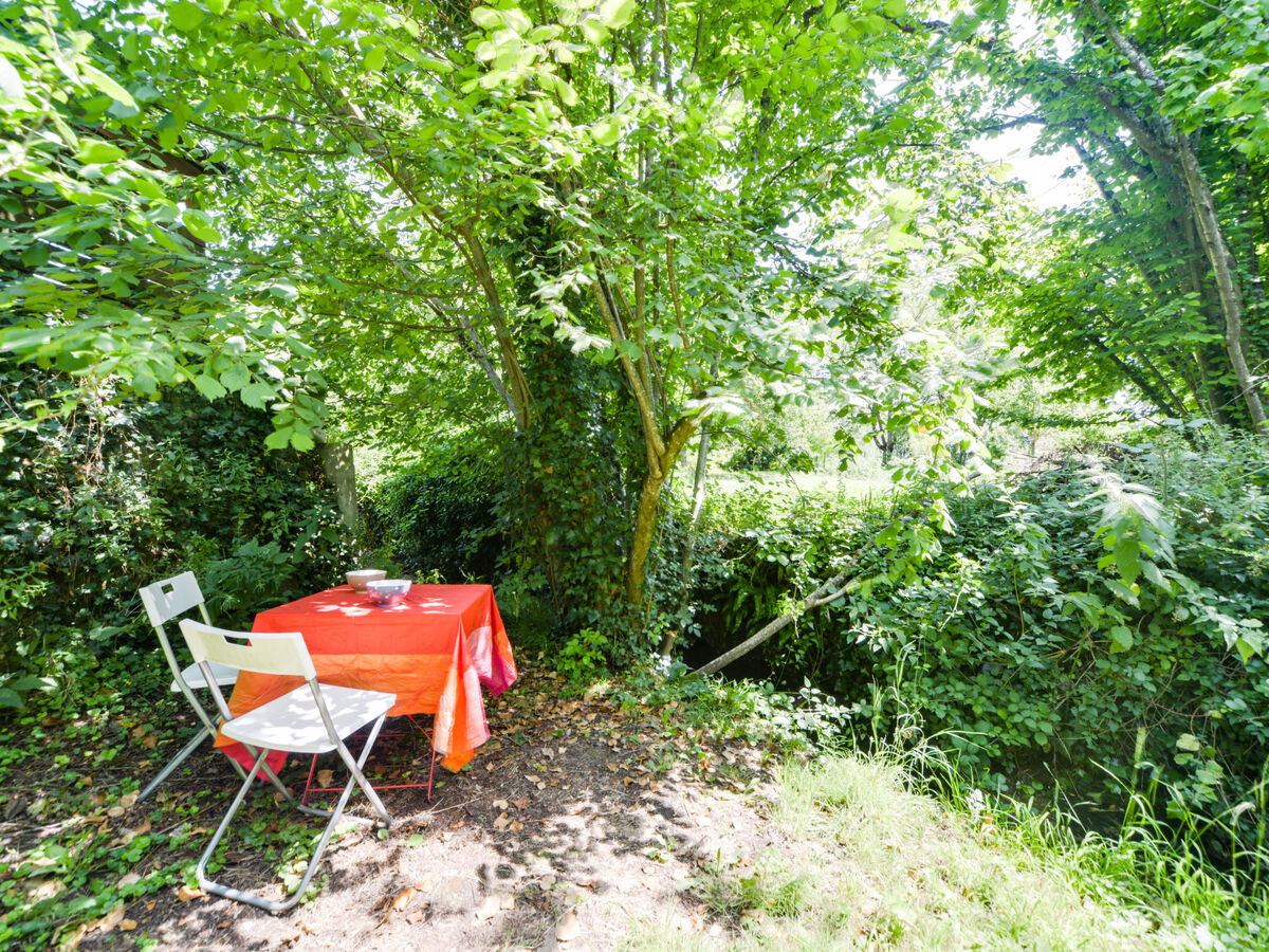 La petite maison blanche à Chissay-en-Touraine - Photo 17