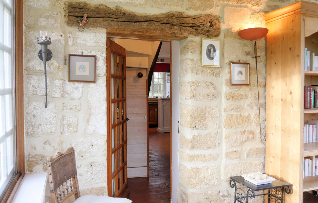Villa du 18e siècle avec vue sur les douves à Auxais - Photo 8