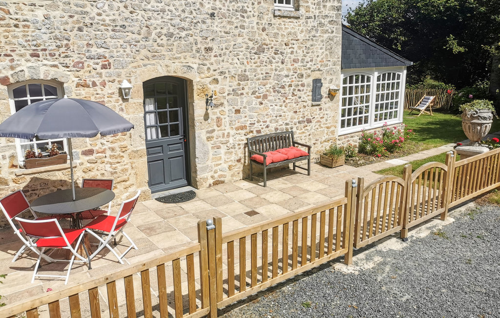 Villa du 18e siècle avec vue sur les douves à Auxais - Photo 11