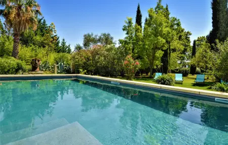 Mas provençal avec piscine privée à Tarascon : photo 7