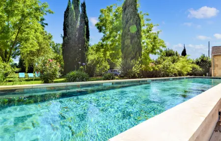 Mas provençal avec piscine privée à Tarascon : photo 11