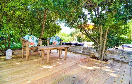 Mas provençal avec piscine privée à Tarascon : photo 12