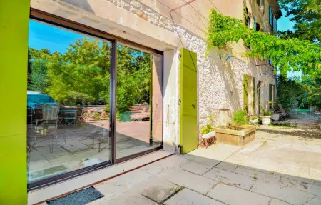 Mas provençal avec piscine privée à Tarascon : photo 14