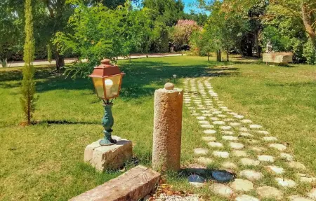 Mas provençal avec piscine privée à Tarascon : photo 30