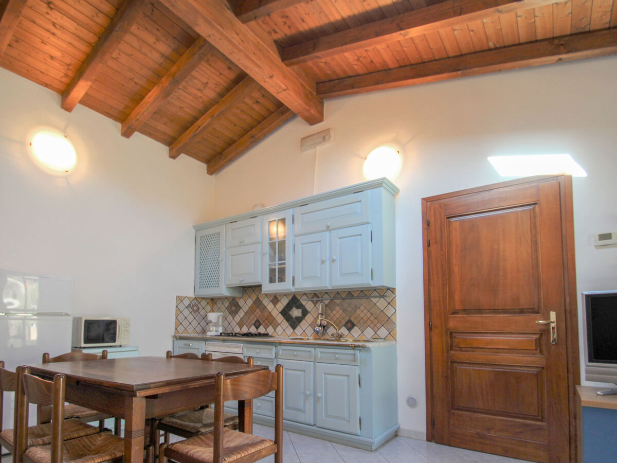 Maison Daniela à Luino avec piscine et jardin - Photo 10