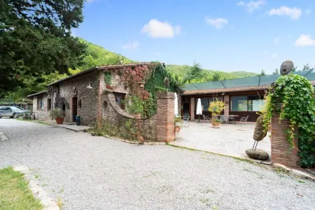 Location appartement à Ficulle, Maison de vacances à Ficulle avec accès à la piscine