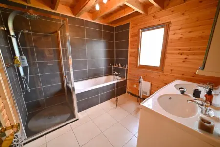l'Heureux Rêve, Chalet à Biron avec Sauna et Vue Nature - Photo 33