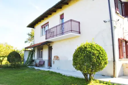 Location maison à Moncucco Torinese, Studio à Astigiana avec vin et vue