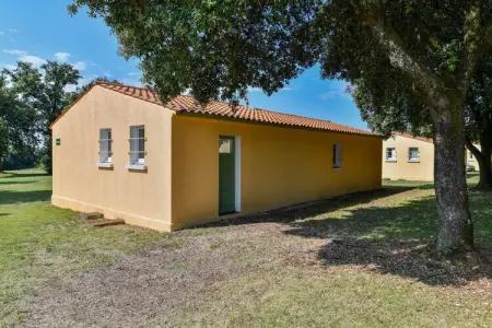 Maison T3 Saint-Savinien, village vacances avec piscine : photo 16