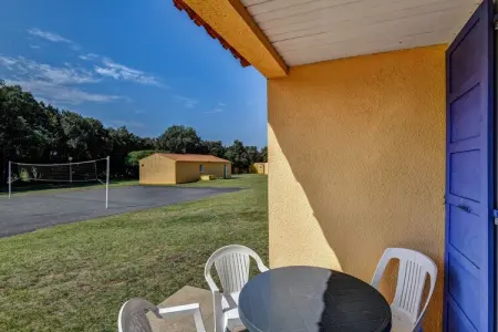 Maison T3 Saint-Savinien, village vacances avec piscine : photo 24