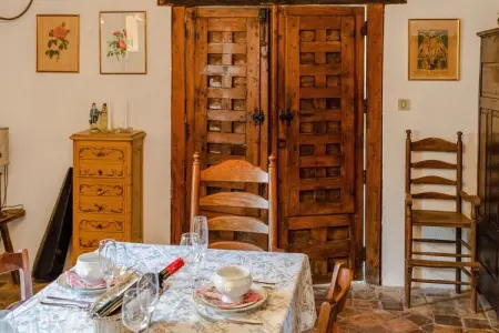 Le Vieux Château du Veurdre, 8 pers., piscine : photo 12