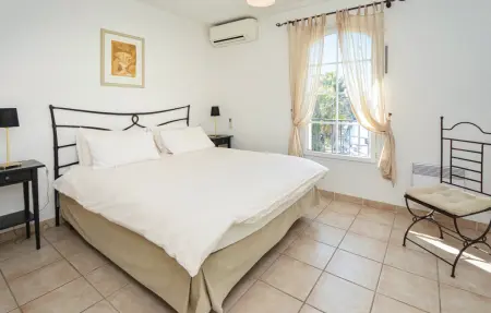Location Maison 6 personnes à Aigues Mortes - Photo 4