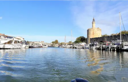 Location Maison 6 personnes à Aigues Mortes - Photo 20