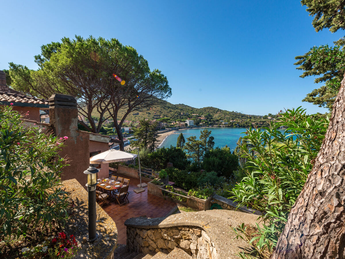 Villa Lara – Maison 10 pers. vue mer à Porto Santo Stefano - Photo 1