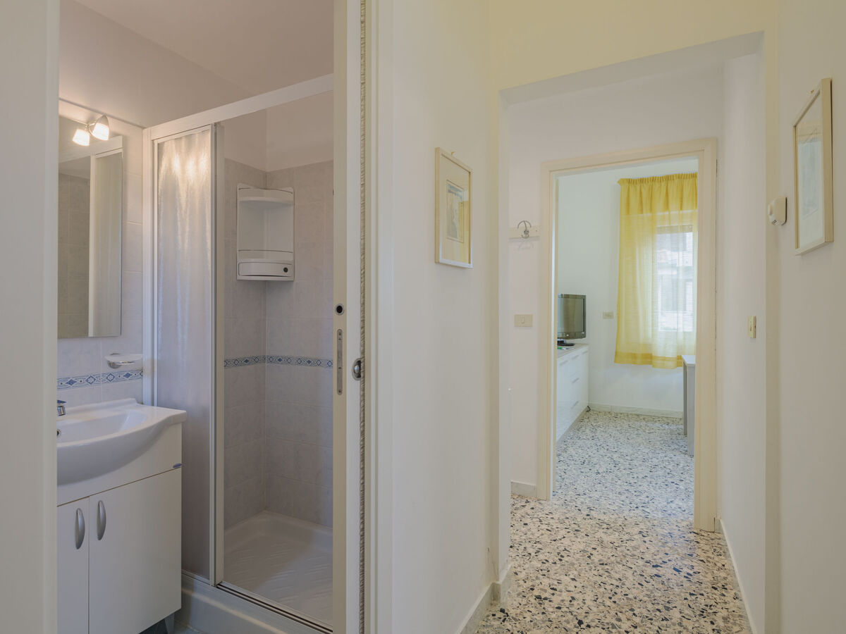 Manuela, maison 2 pièces avec jardin à Marina Pietrasanta - Photo 20