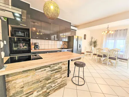 Joy on Countryside – Maison 6 chambres avec piscine privée : photo 9