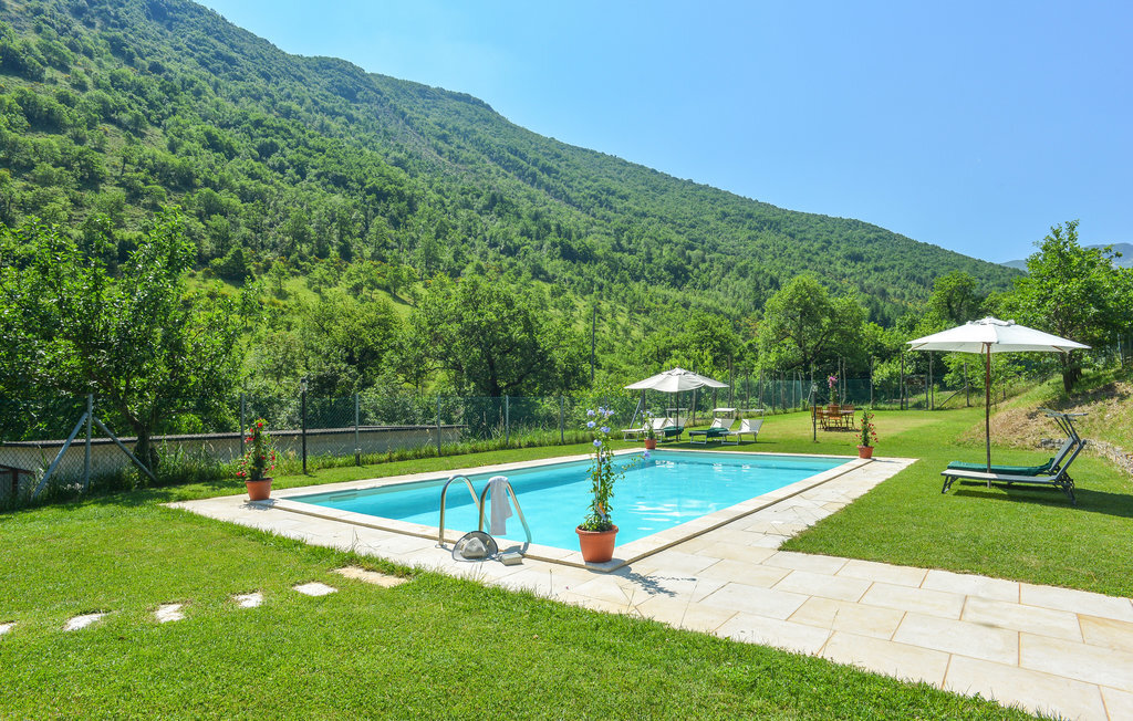 Maison 10 pers. avec piscine privée à Cagli - Photo 1