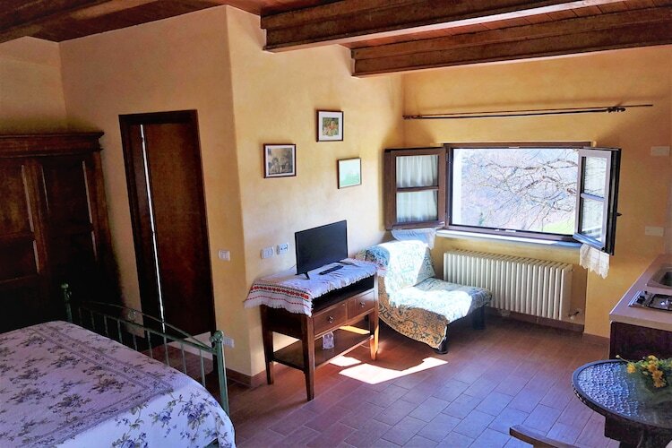 Gîte Cucciolo e Pisolo à Apecchio, piscine & jeux - Photo 13