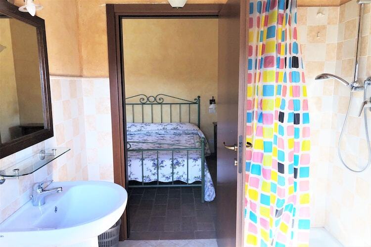 Gîte Cucciolo e Pisolo à Apecchio, piscine & jeux - Photo 18