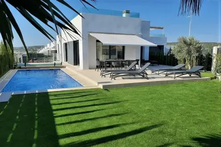 Location villa à Orihuela, Villa luxuriante א Orihuela avec piscine