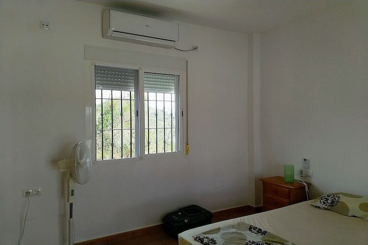 Casa de Aguila : maison avec piscine privée à Almogía - Photo 11