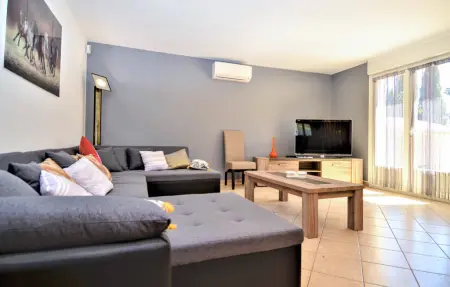 Location Maison 10 personnes à S.Laurent la Vernede - Photo 2