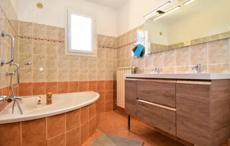 Location Maison 10 personnes à S.Laurent la Vernede - Photo 25